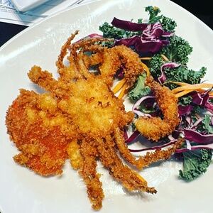 Meet your Posher, Ngoc